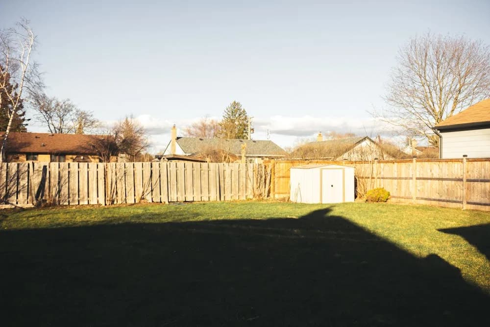 Cedar privacy fence — Pro Touch Renovations
